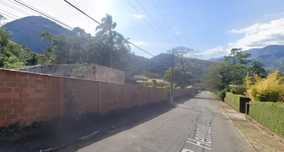 TRT 1° REGIÃO - CAEX N° 46 - RIO DE JANEIRO - Processo n° 0100561-58.2025.5.01.0501 Venda Direta Judicial., localizado em Petrópolis - RJ